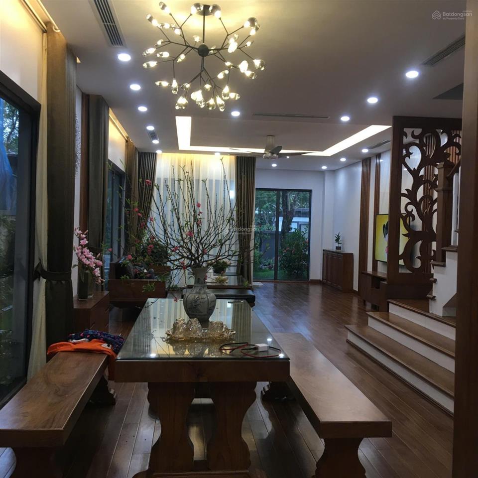 Cần cho thuê biệt thự song lập mới 4 tầng, nội thất đẹp kđt gamuda gardens