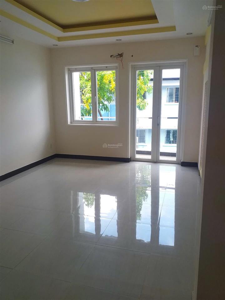 Bán nhà mặt tiền khu bình phú, ngang 4m5 dài 20m 3 lầu chỉ 11 tỷ 3 còn bớt, quận 6