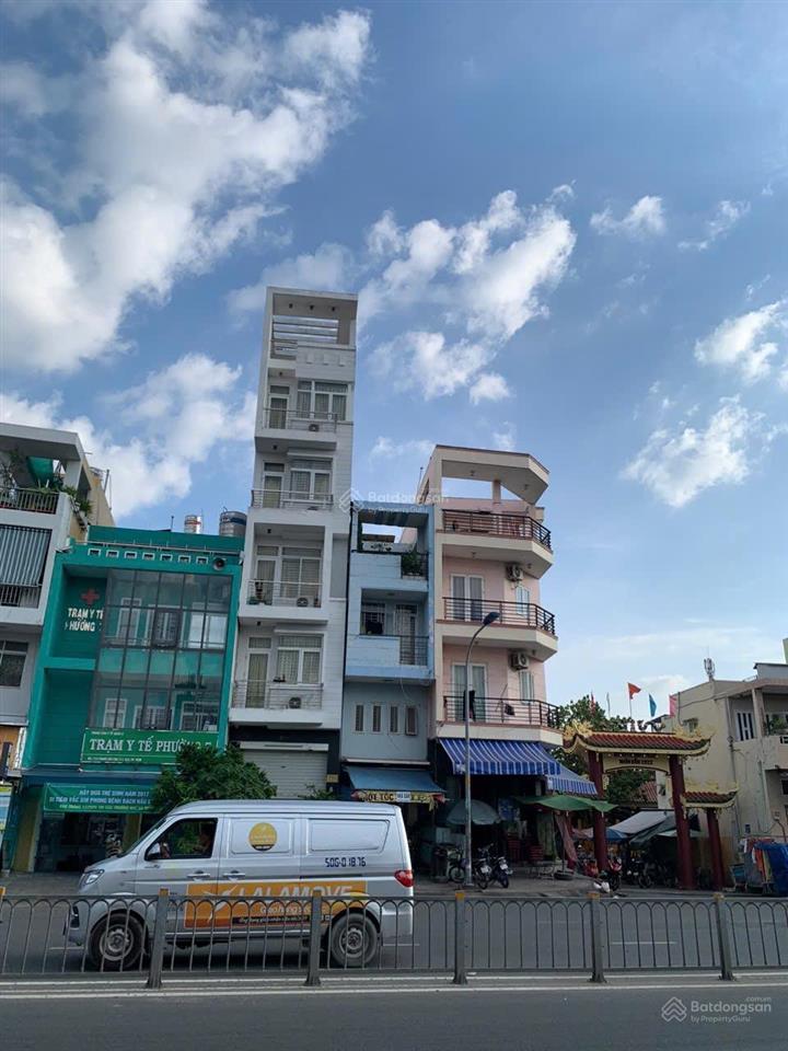 Bán nhà mặt tiền phạm văn chí ngang 5m5 dài 20m, nhà 2 tầng, giá 16 tỷ quận 6