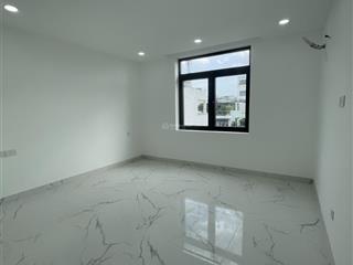 Bán nhà mặt tiền khu bình phú 2, ngang 4 dài 16m, trệt lầu, chỉ 8 tỷ, quận 6