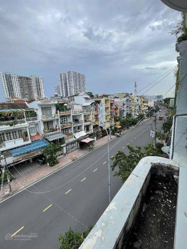 Bán nhà mặt tiền phan văn khỏe, 3 lầu, lề rộng 7m, giá chỉ 10 tỷ, quận 6