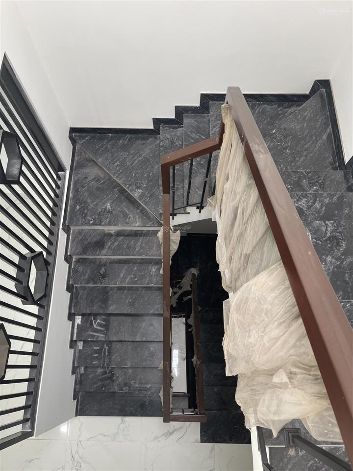 Bán nhà hẻm xe hơi minh phụng, ngang 4, dài 16m, 3 lầu, nhà mới đẹp, chỉ 9 tỷ 9, quận 11