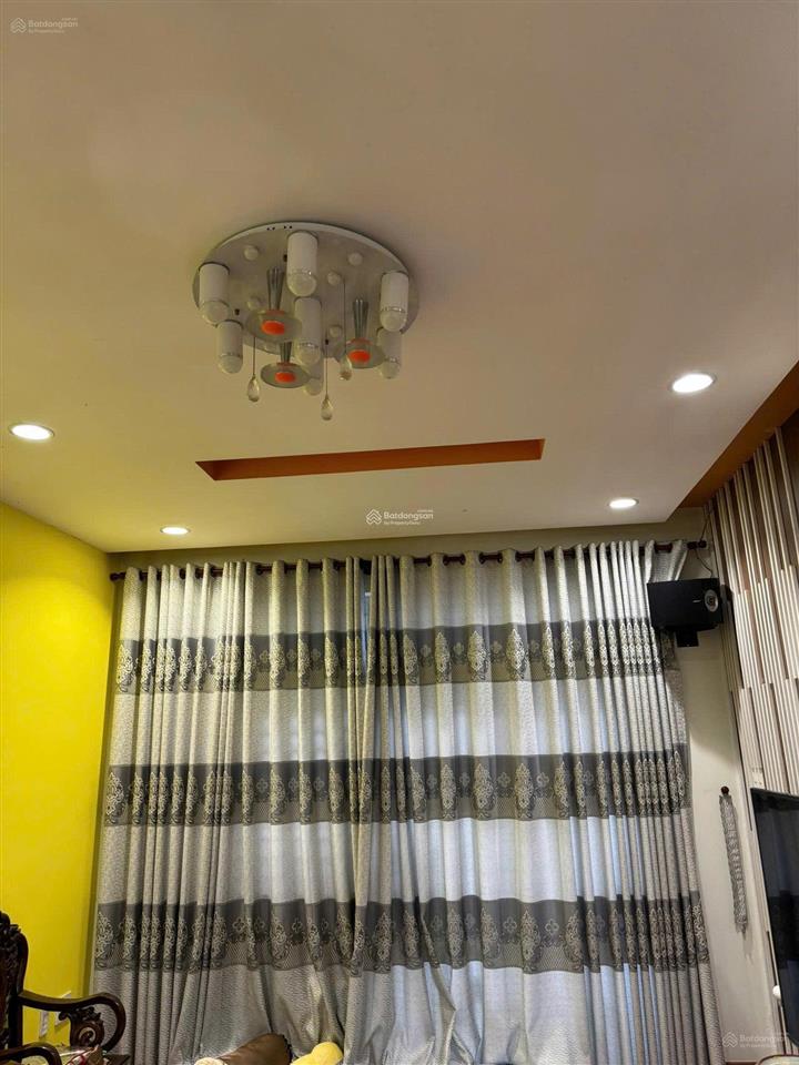 Bán nhà hẻm nhựa xe hơi 6m gần chợ minh phụng, ngang 6 dài 20m, 4 tầng mới đẹp, 8 tỷ 7, quận 6