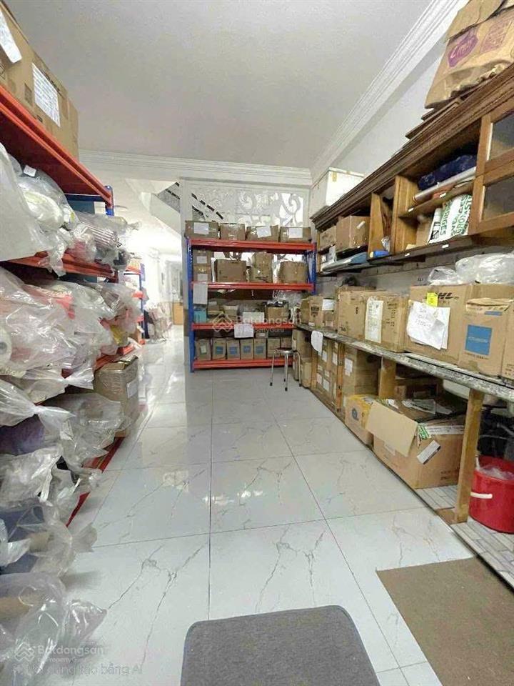 Bán nhà hẻm xe tải hậu giang 12m, ngang 10m dài 13m, trệt lầu, giá chỉ 9 tỷ 9, quận 6