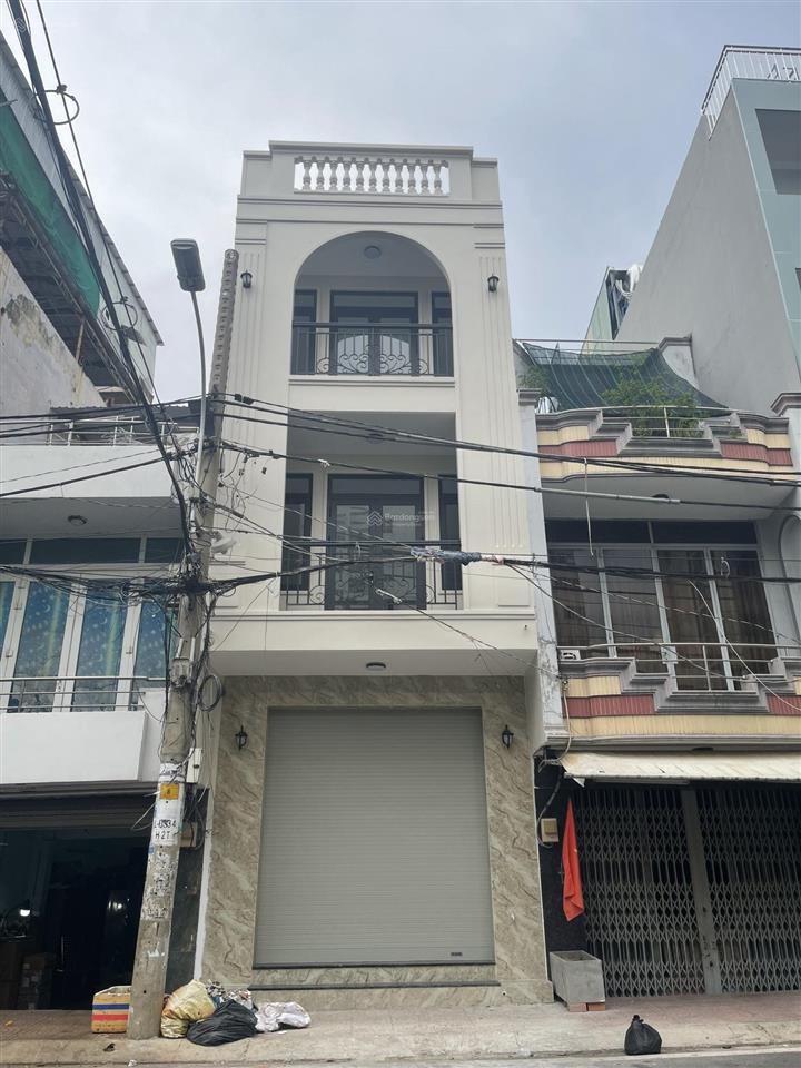 Bán nhà mặt đường 9b, ngang 4 dài 15m vuông vức, 3 lầu, nhà mới đẹp, chỉ 8 tỷ 9, bình tân