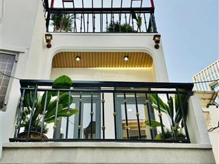 Bán nhà hàng hiếm phường 22 bình thạnh sát ga metro văn thánh.  0932 786 ***
