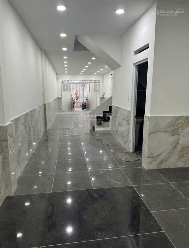Bán nhà 2 mặt tiền nguyễn ngọc phương dt cn 74.4m2, phù hợp kinh doanh.  0932 786 ***