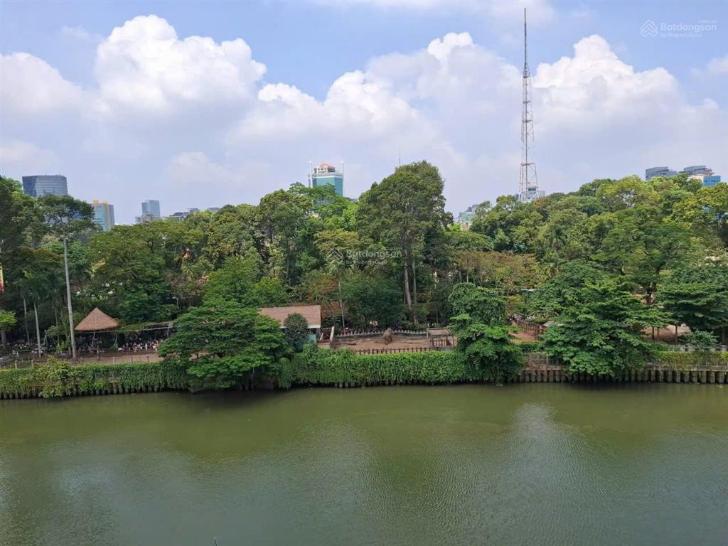 Bán nhà 2 mặt tiền nguyễn ngọc phương dt cn 74.4m2, phù hợp kinh doanh.  0932 786 ***