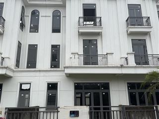 Chính chủ cần bán liền kề crown villas  sổ hồng sẵn sàng giao dịch