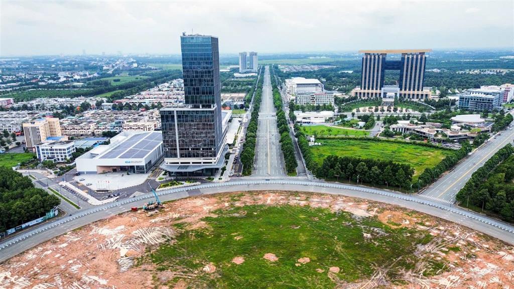 Nhận đặt chỗ dự án nam mekong  ngay vòng xoay a1  đối diện ga metro trung tâm vốn đầu tư 2400 tỷ