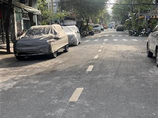 Bán nhà mặt tiền nội bộ phường hiệp tân gần thạch lam 4mx19m cấp 4  giá 9.3 tỷ thương lượng