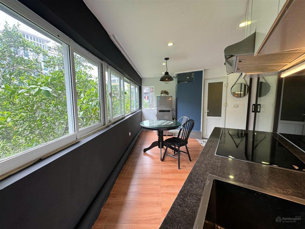 Cho thuê dài hạn căn hộ tập thể full đồ, 32m² ở 30b đoàn thị điểm, ô chợ dừa