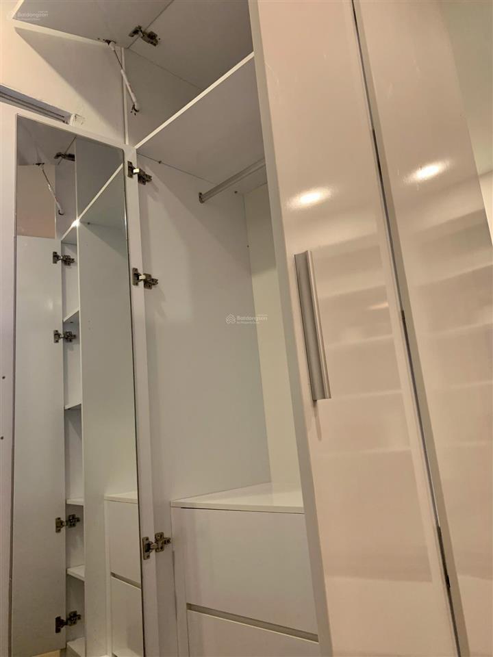 Cho thuê dài hạn căn hộ tập thể full đồ, 32m² ở 30b đoàn thị điểm, ô chợ dừa