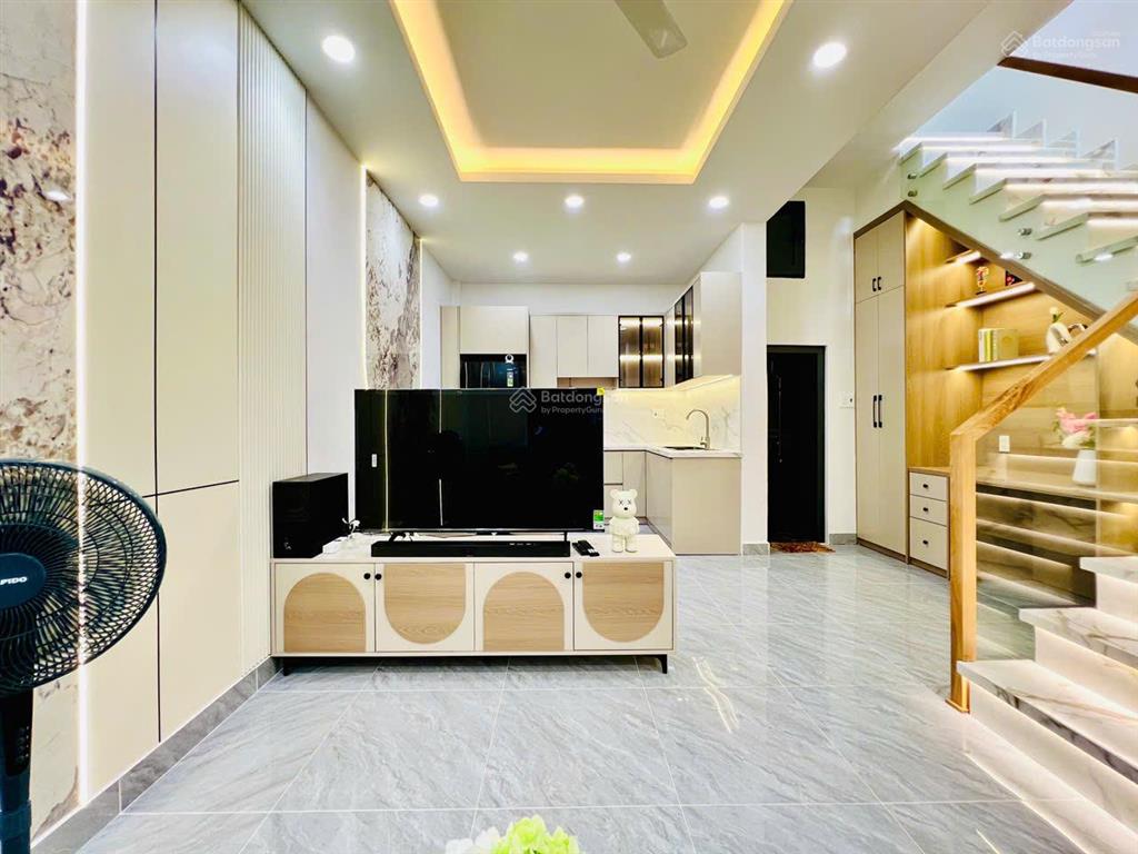 Siêu phẩm mini  ngang 5m  hẻm thông  giá chỉ hơn 4 tỷ