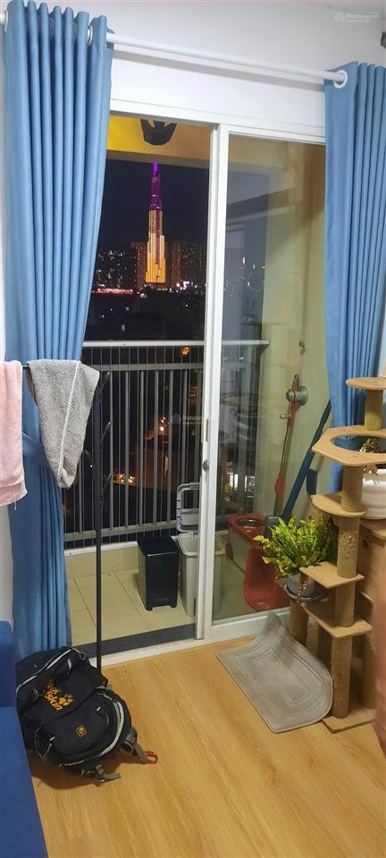  bán căn hộ thủ thiêm sky. 2pn.2wc.44m.giá.3.950tr. sổ hồng sang tên, lầu cao wiew mát mẽ