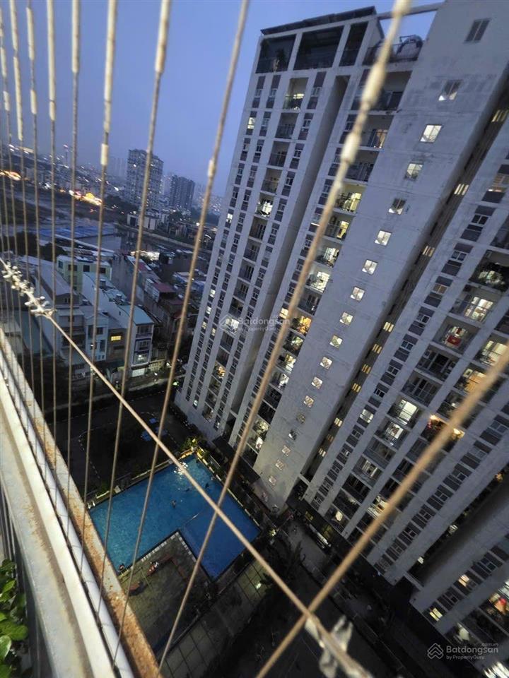 Bán ch chung cư bộ công an. 2pn 2wc. giá 5.1 tỷ. đủ nội thất. bao thuế phí bên bán