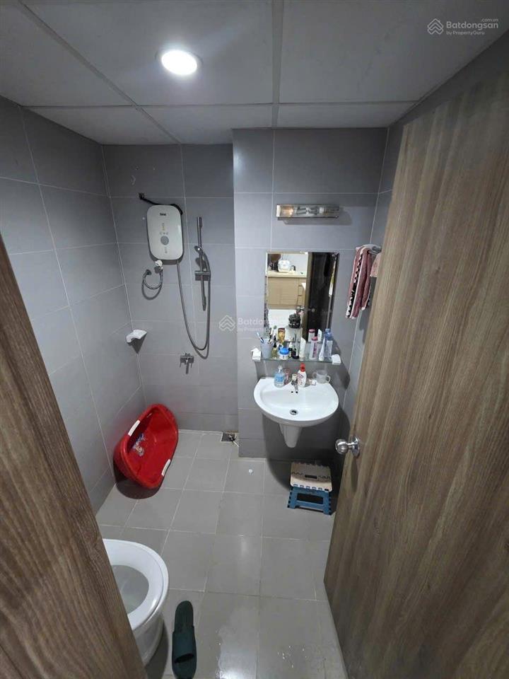 Bán ch chung cư bộ công an.2pn 2wc. giá 4.8 tỷ .đủ nội thất. bao thuế phí bên bán