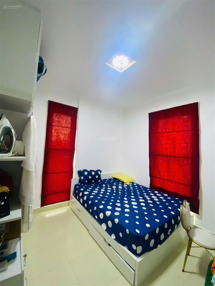 Cho thuê căn hộ thủ thiêm sky 2pn.2wc.60m. giá 13tr/tháng. full nội thất. ở ngay được