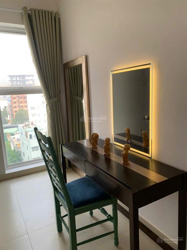 Bán căn hộ chung cư thủ thiêm sky 2pn.2wc. giá 5 tỷ. sổ hồng lâu dài. full nội thất
