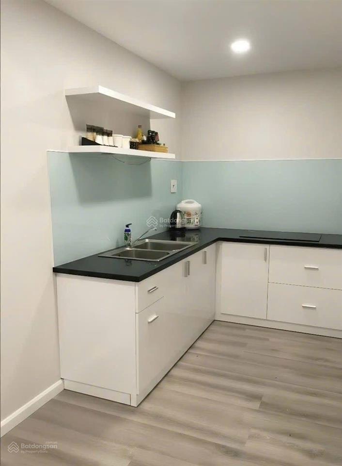 Bán căn hộ chung cư thủ thiêm sky 1pn.1wc.42m.giá 3.7 tỷ, có sổ hồng, lầu cao mát mẽ.thảo điền q2.