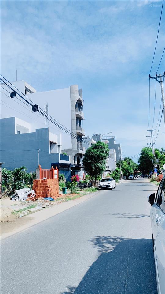 98m2 mặt tiền nguyễn xiển cần thanh khoản
