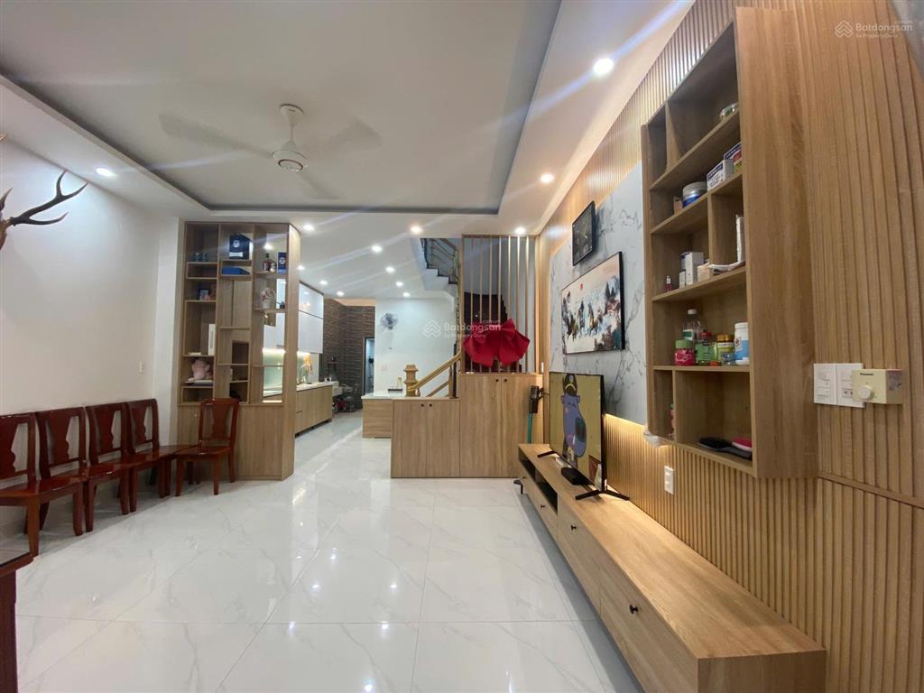 Nhà 3 tầng view công viên thanh lương 14, hòa xuân