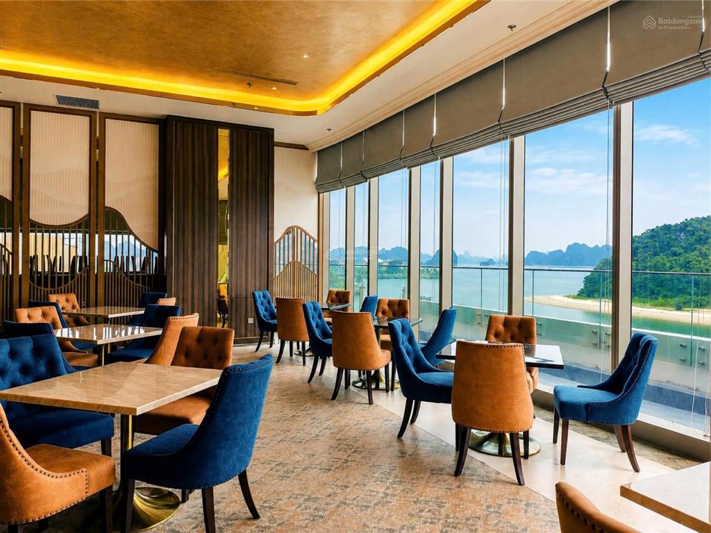 Bán căn cực vip view trực diện vịnh, tòa a full nội thất 5 sao dự án centara vân đồn giá yêu thương