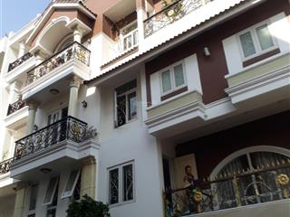 Cần bán nhà đường bình thành 4x15 đúc 3 tấm giá