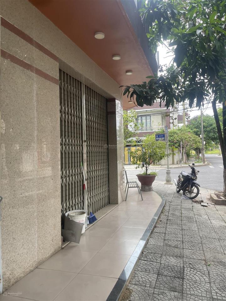 Chính chủ cho thuê phòng mặt tiền 24m2,đường 5,5m đoàn ngọc nhạc,p.hòa xuân,tp đà nẵng.giá 2,5tr/th