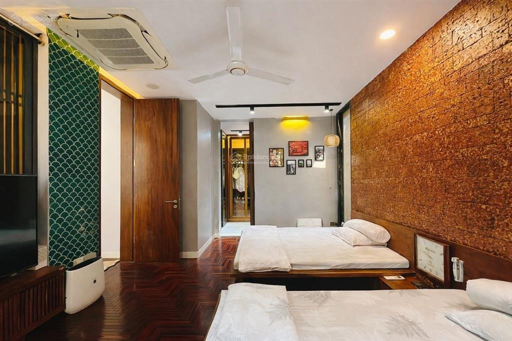 Bán biệt thự kdc đại phúc,phạm hùng nối dài,dt212m2 sổ hồng 33tỷ