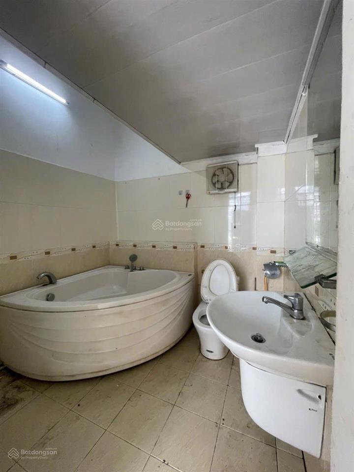 Bán nhà hẻm 154 đường âu dương lân, phường 3, quận 8, dt 3mx9m trệt 2l