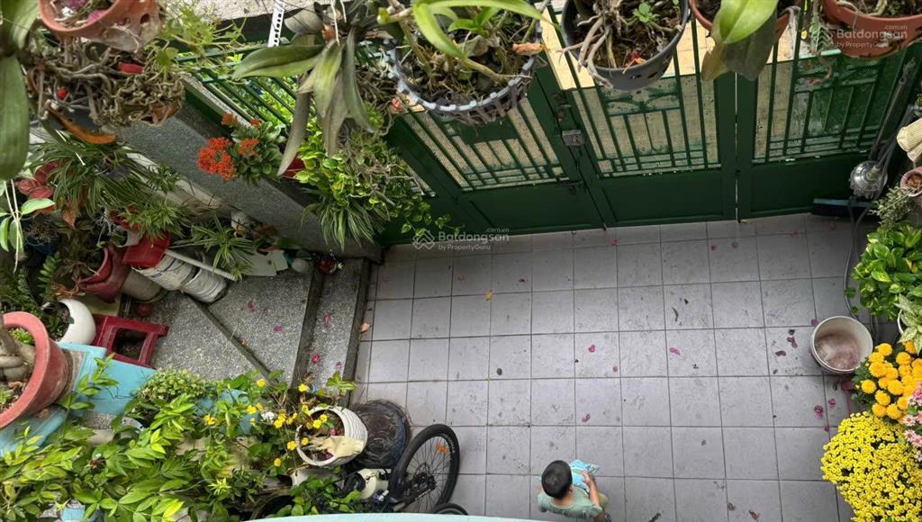 Bán nhà kdc trung sơn, dt 6x20m trệt 3 lầu giá cực tốt chỉ 18,9 tỷ. sổ hồng công chứng ngay