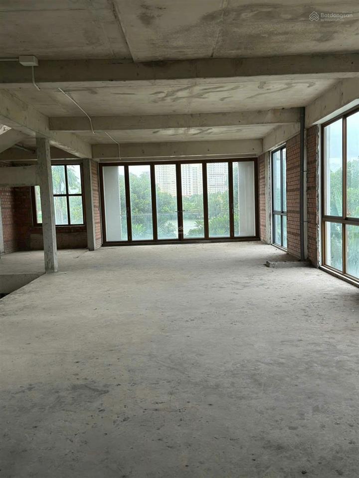 Bán biệt thự view công viên view sông lavila kiến á ,dt 10x20 . 1trệt 2lầu . sổ hồng . giá  29 tỷ