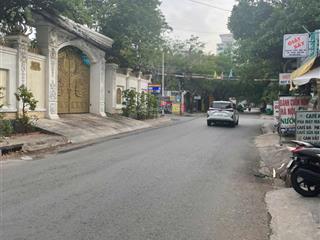 Cho thuê bt làng đại học khu ac, dt 10x25m, hầm 1 trệt 3 lầu, giá 40tr/tháng