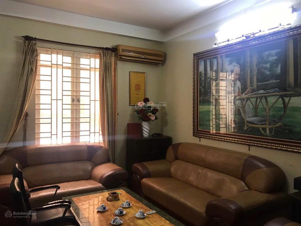 Cần bán gấp biệt thự làng đại học khu b, dt 6,8x20,5m 1 trệt 2 lầu. sổ hồng hoàn công.giá 9,7 tỷ