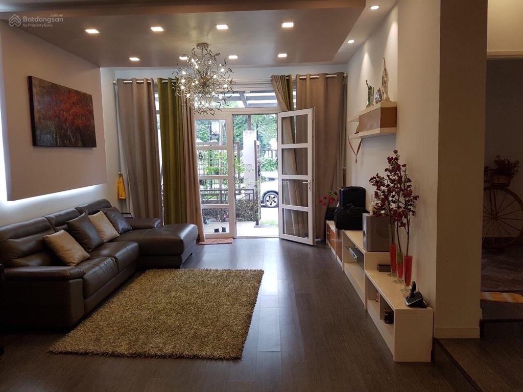 Bán biệt thự góc 2 mặt tiền đường thông kdc sadeco phước kiển, 30 tỷ vnd, 280m2, 5pn, 5wc