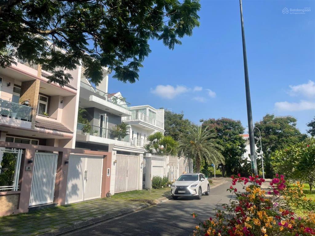 Bán đất sổ đỏ kdc sadeco phước kiển, nhà bè, dt 5x20. mặt tiền đường số 18. giá 9,5 tỷ