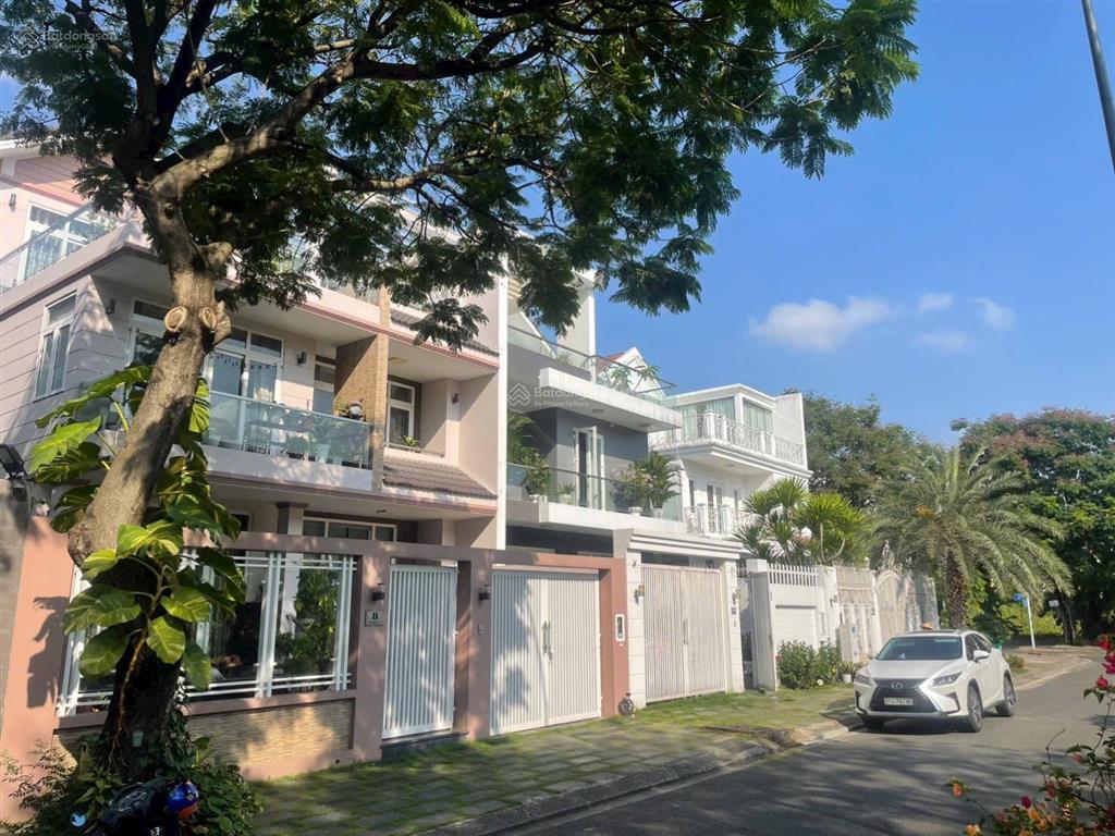 Cho thuê nhà khu dân cư sadeco phước kiển, diện tích 5x20m, 1 trệt 2,5 lầu, nt cơ bản, giá 21tr/th