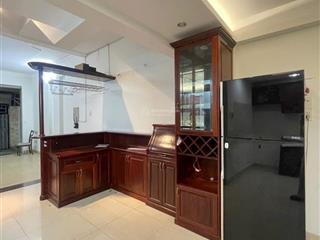 Cho thuê nhà khu dân cư sadeco phước kiển diện tích 5 x 20 1 trệt 2,5 lầu nt cơ bản giá 21tr/th .