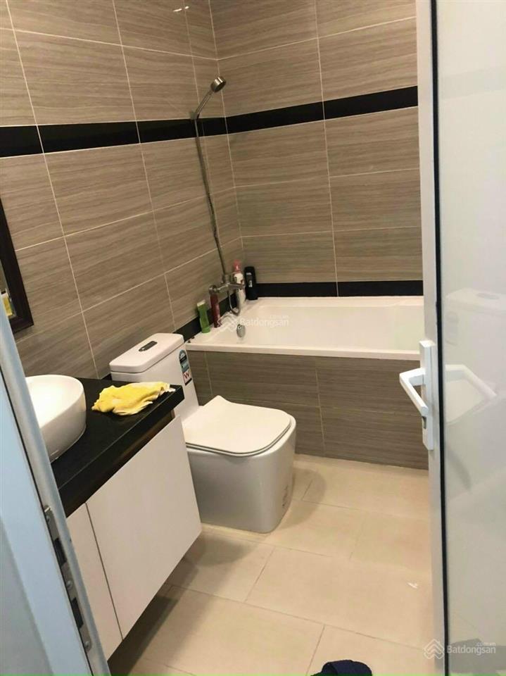 Bán nhà sadeco phước kiển, dt 5x20m, 1 trệt, 2,5 lầu. giá 12,5 tỷ
