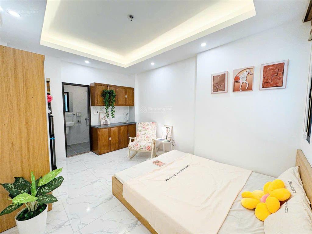 Cho thuê ngắn hoặc dài hạn căn hộ dịch vụ rẻ và đẹp lạc long quân, tây hồ, hà nội. dt 25m2.