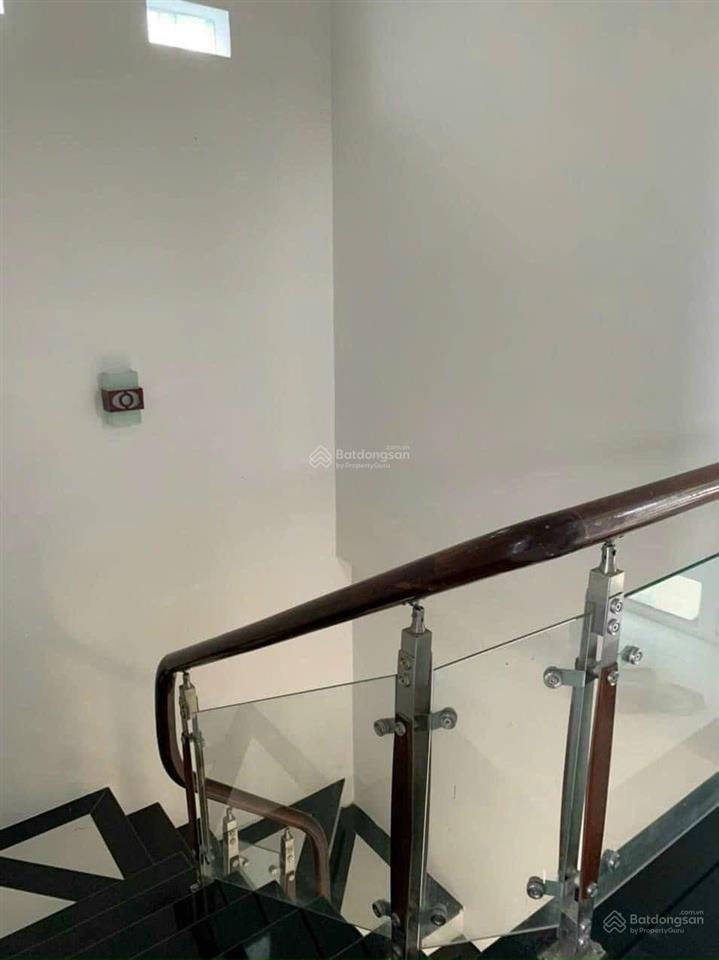 Bán rẻ nhà 1 trệt 1 lầu, trung tâm tp. bà rịa (tphcm mới)