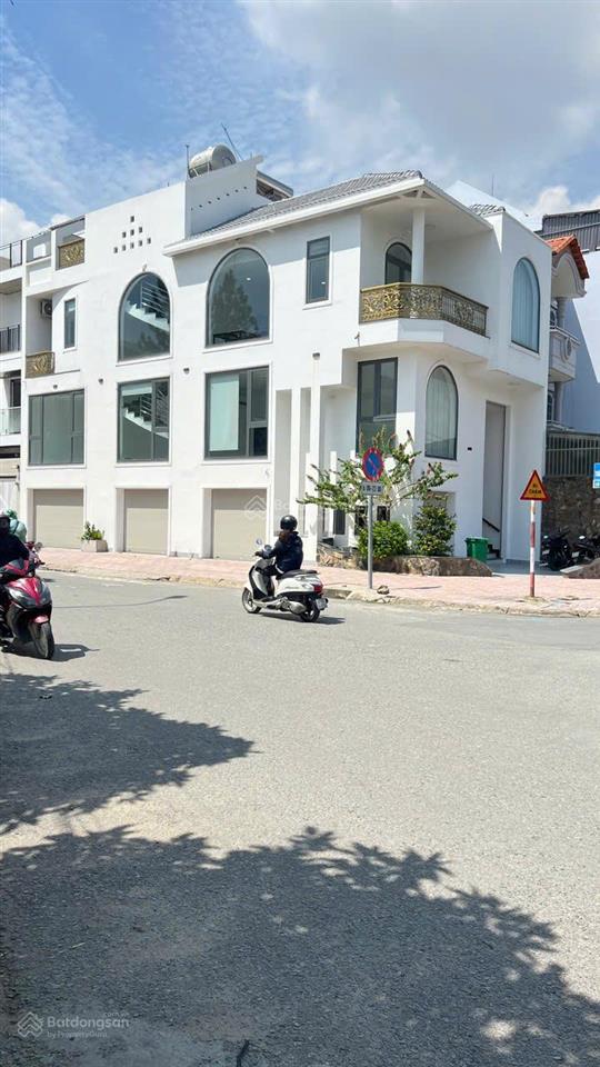 Bán nhà 2mt thân văn nhiếp, 6.8x20, 4 tầng, nhà đẹp, 33 tỷ