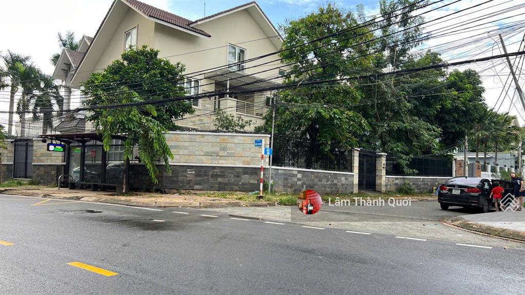 Bán nhà 2mt 189x nguyễn văn hưởng, 20x33m, 629m2, 1 lửng, 2 lầu, 6pn, 5wc, 220 tỷ