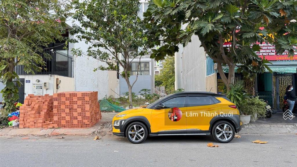 Bán đất mt đặng như mai, 10x20, 200m2, gần trương văn bang, 90 tỷ
