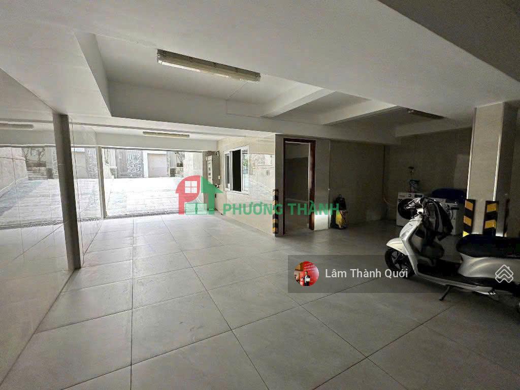Bán villa quốc hương, 14x23, 1 hầm, 2 lầu, st, 5pn, có hồ bơi, nhà đẹp 70 tỷ