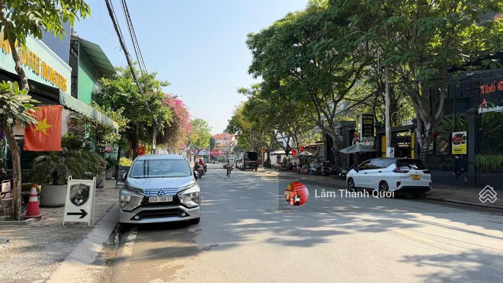 Bán nhà mt nguyễn văn hưởng, 43x51m, 2043m2, hđt 900tr/th, 720 tỷ