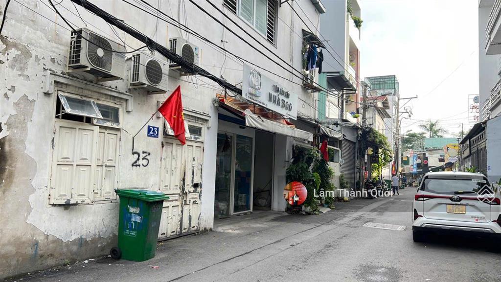 Bán nhà mt 24b xuân thuỷ, 11x30, 329m2, 2mt trước sau, nhà cấp 4, 129 tỷ