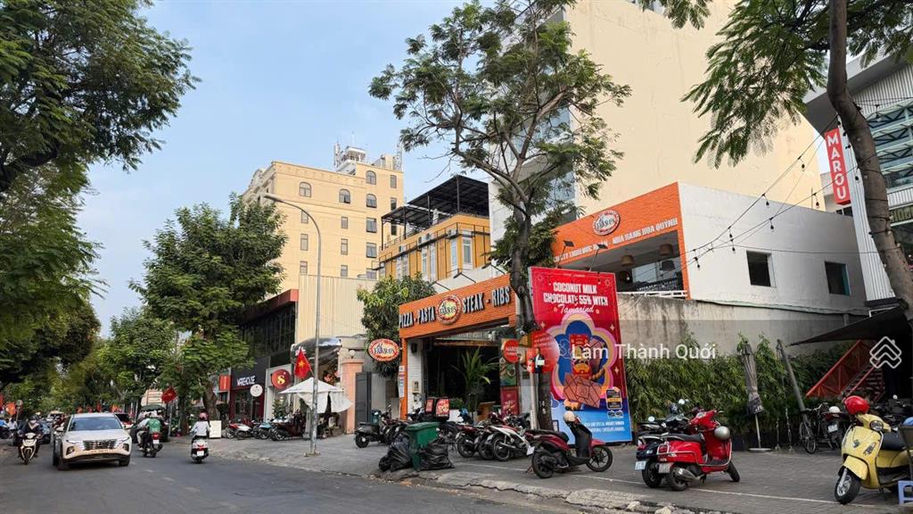 Bán nhà mt 92a xuân thuỷ, 7x31m, 1 hầm, 7 tầng, 1005m2 sàn, 150 tỷ