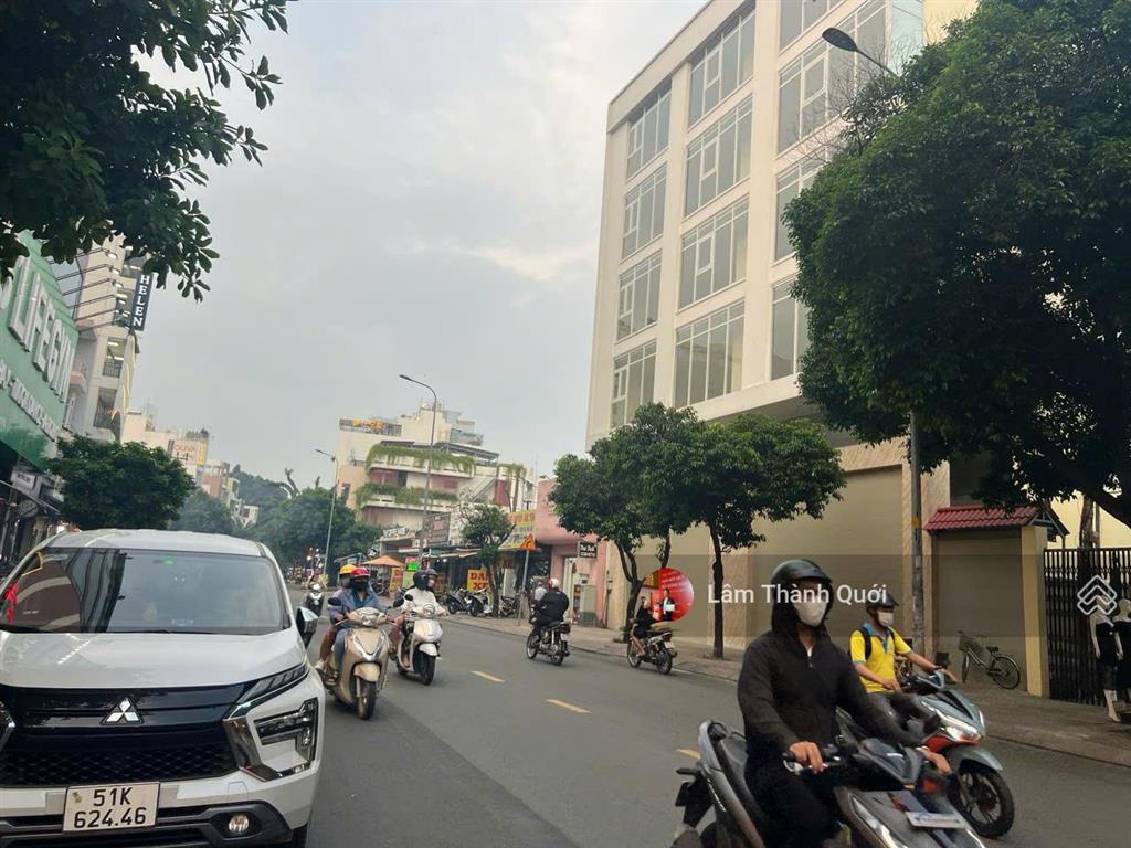 Bán nhà mt tân sơn nhì, 19x30, 560m2, 1 hầm, 6 tầng, giá bán 160 tỷ